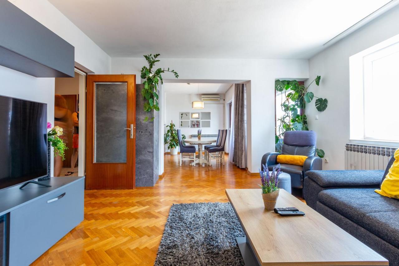Katina Apartment With Private Pool Zara Esterno foto