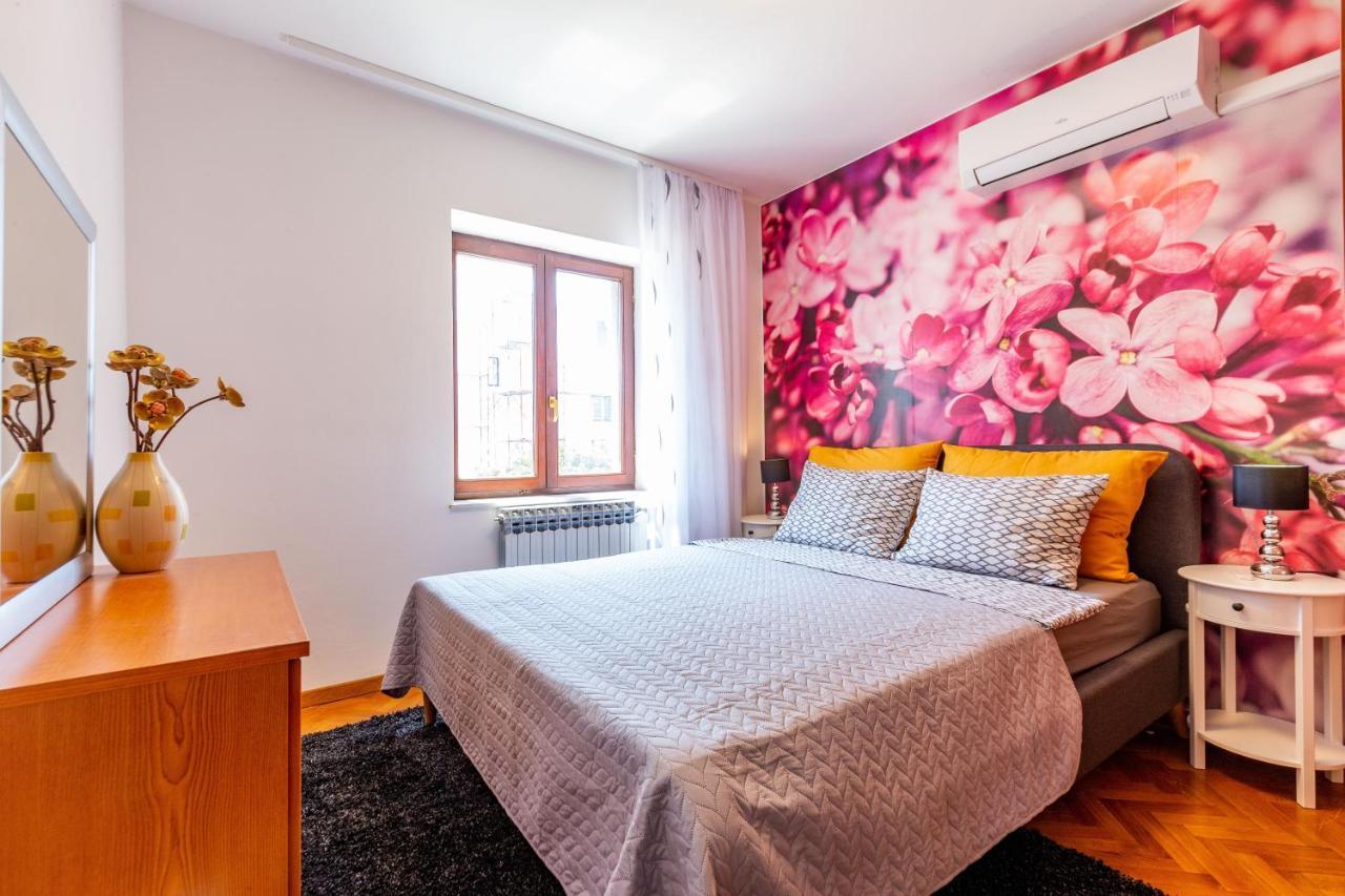 Katina Apartment With Private Pool Zara Esterno foto