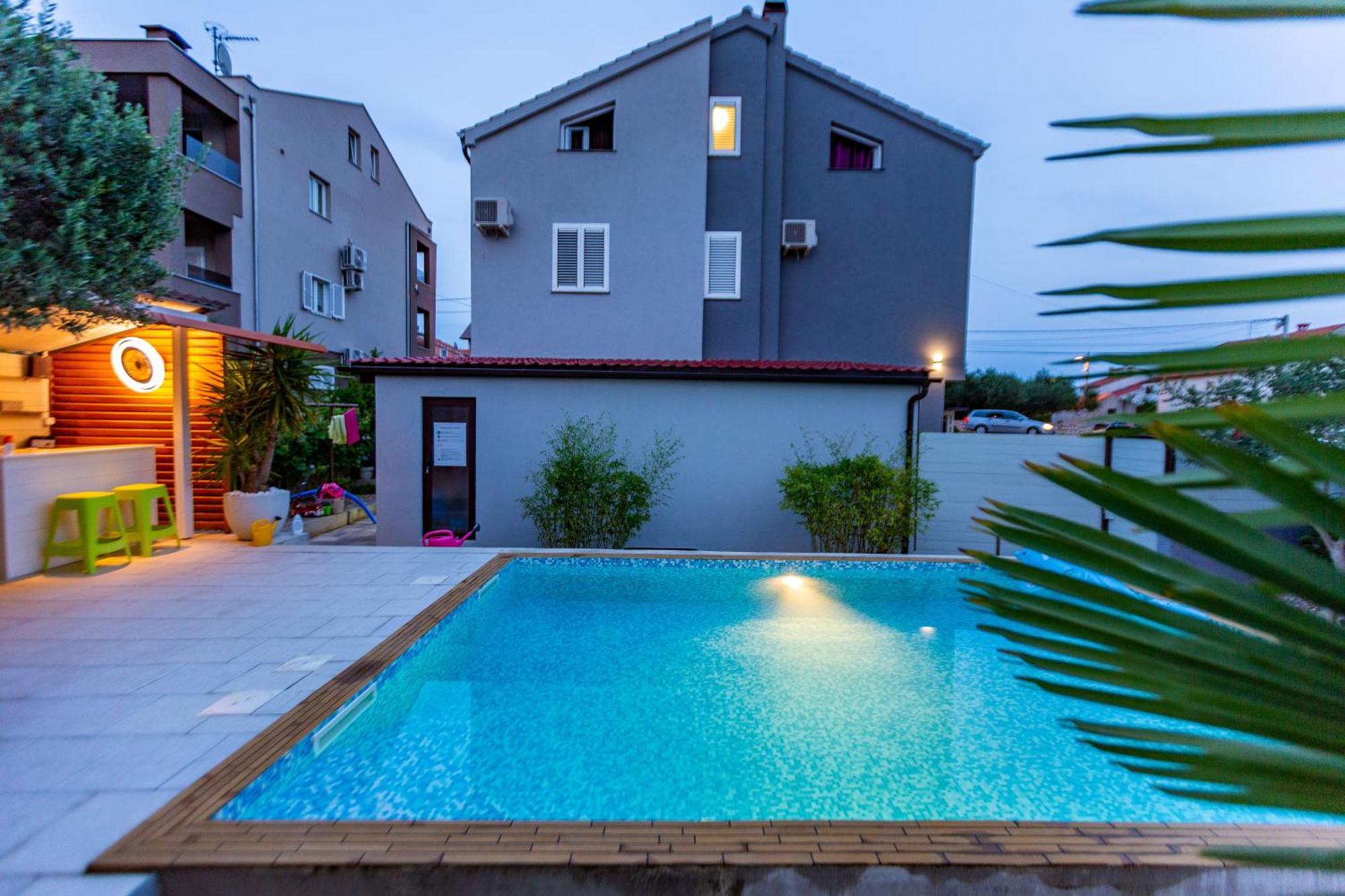 Katina Apartment With Private Pool Zara Esterno foto